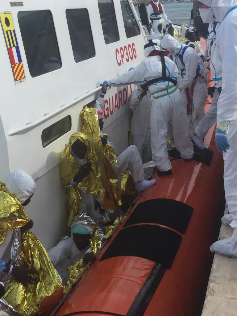 Fig. 4 - L'attività di maxiemergenza e protezione civile e la Task Force umanitaria dell'azienda ospedaliero universitaria Meyer IRCCS